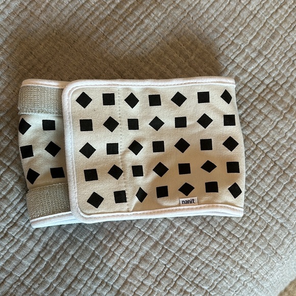 Nanit Breathing Band, pebble grey, size 0-3 months. New WITHOUT tags. - Picture 3 of 3